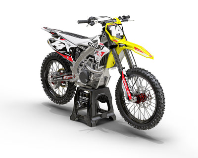 Suzuki Savage - White