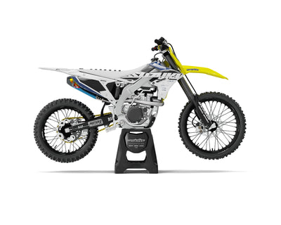 Suzuki - Pike Basix