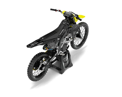 Suzuki Vector